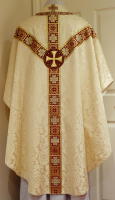 White Gothic Chasuble traditional, silk damask GL004